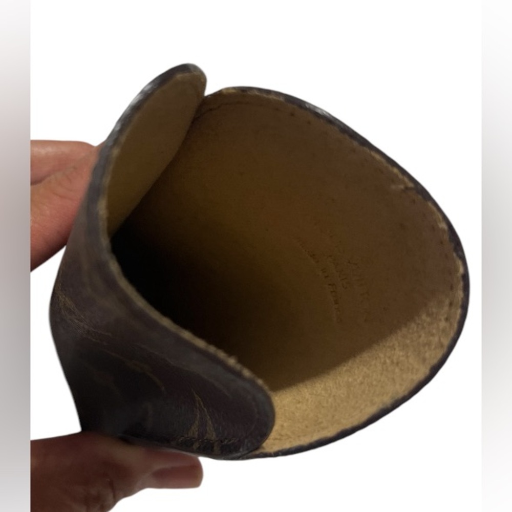 Louis Vuitton Eyeglass Case - Picture 5 of 6